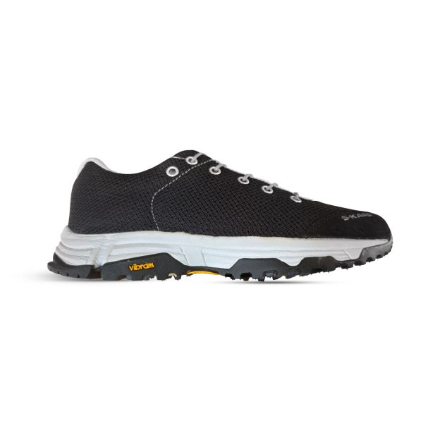 pantofi-alergare-s-karp-feline-black2133.jpg