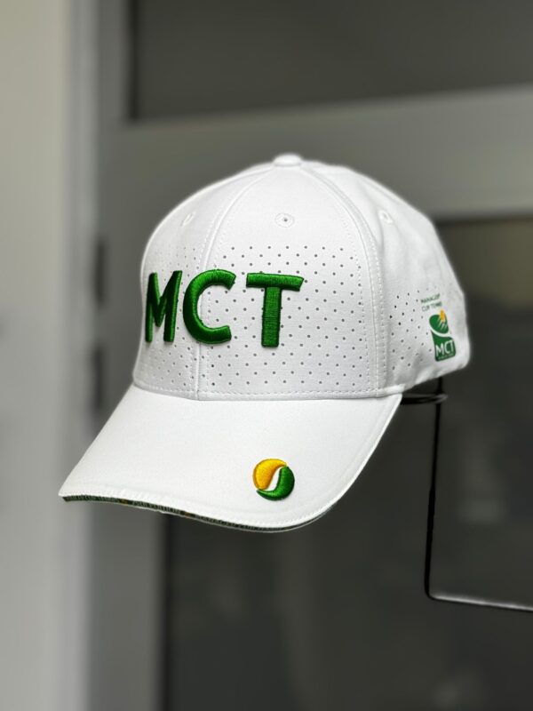 sapca mct alba cu text verde brodat (2)